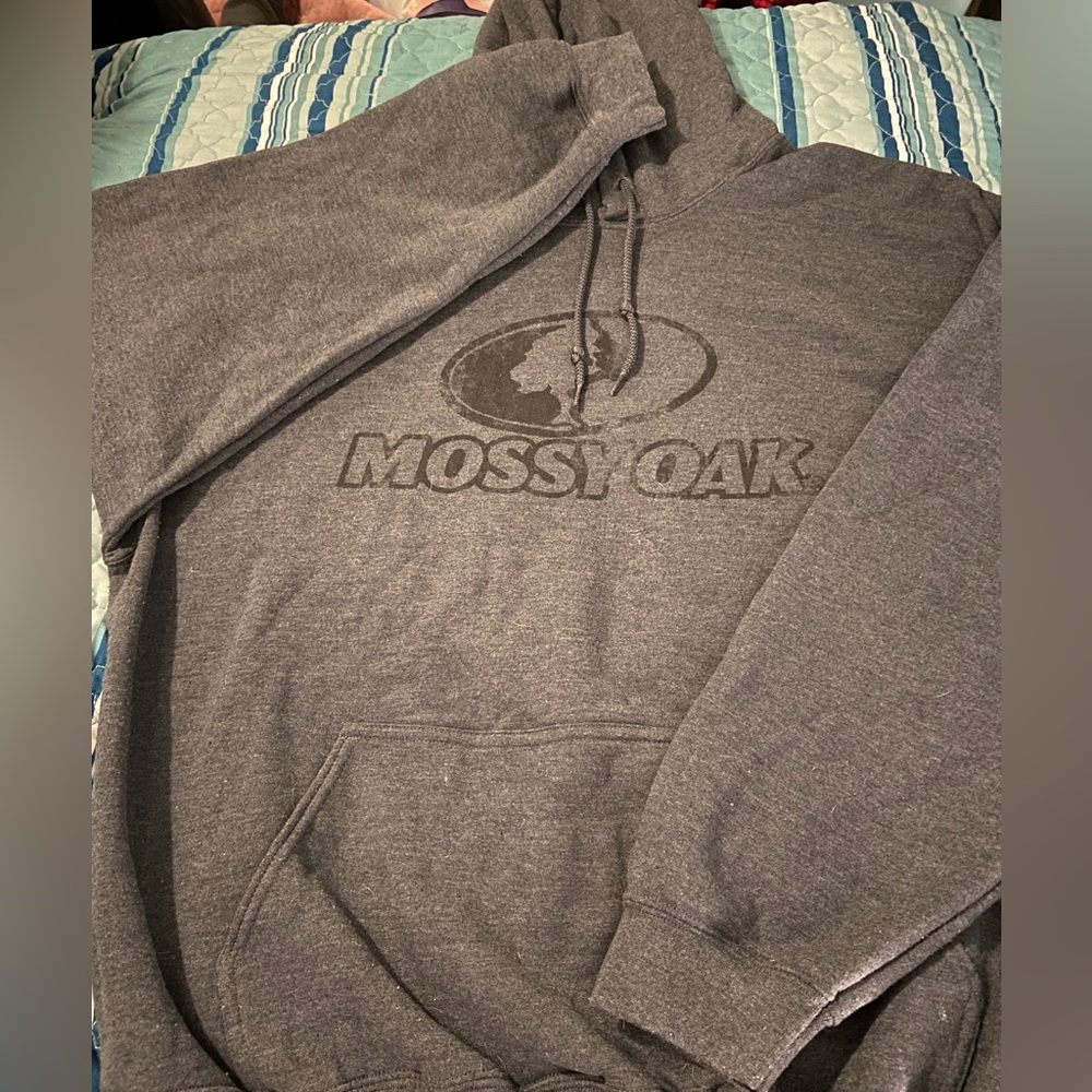 Mossy oak hoodie